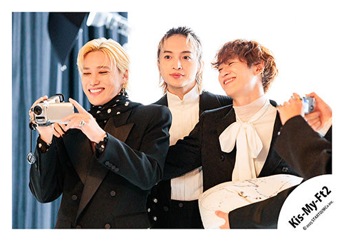 【No.KMF25-013】Single「Curtain call」MV,jacket & Special video off-shot