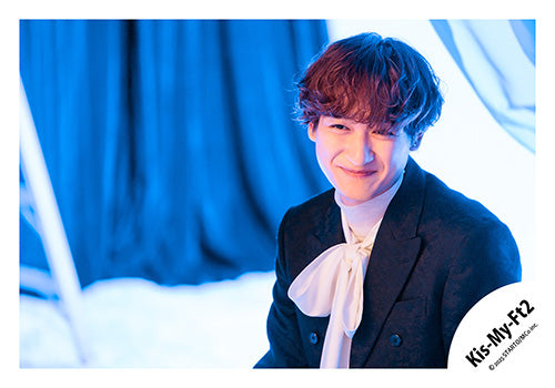 【No.KMF25-035】Single「Curtain call」MV,jacket & Special video off-shot