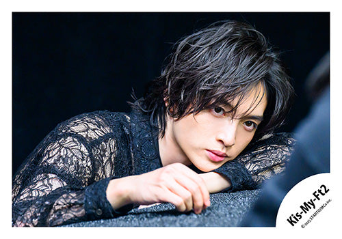 【No.KMF25-325】「Kis-My-Ft2 LIVE TOUR 2025 MAGFACT」Goods off-shot