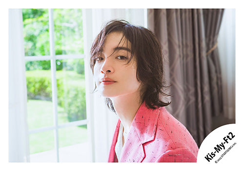 【No.KMF25-396】DIGITAL SINGLE「A CHA CHA CHA」MV off-shot