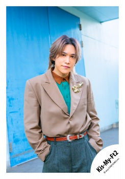 【No.KMF25-424】SINGLE「&Joy」MV & jacket photo off-shot