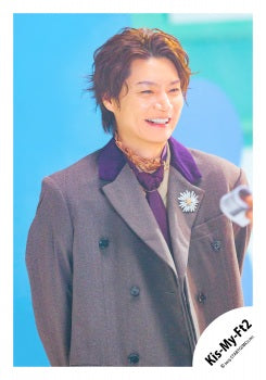 【No.KMF25-442】SINGLE「&Joy」MV & jacket photo off-shot