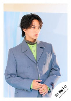 【No.KMF25-459】SINGLE「&Joy」MV & jacket photo off-shot