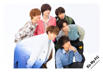 【No.KMF26-147】「Kis-My-Ft2 LIVE TOUR 2026 fan IS ・・・・・・」Goods off-shot