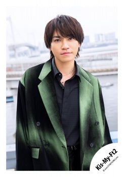 【No.KMF26-217】「Kis-My-Ft2 LIVE TOUR 2026 fan IS ・・・・・・」Goods off-shot