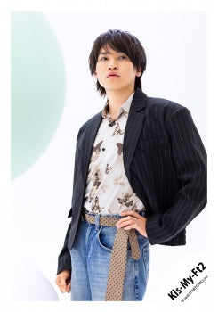 【No.KMF26-224】「Kis-My-Ft2 LIVE TOUR 2026 fan IS ・・・・・・」Goods off-shot