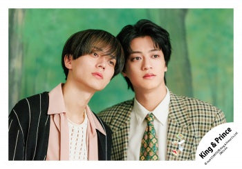 【No.KP26-019】「King & Prince DOME TOUR 2026 STARRING」Goods off-shot