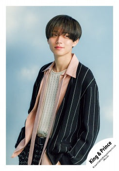 【No.KP26-024】「King & Prince DOME TOUR 2026 STARRING」Goods off-shot