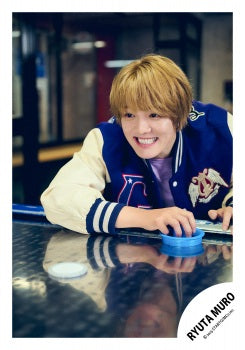 【No.MRR25-011】RYUTA MURO × PLAY BALL!Original Photo