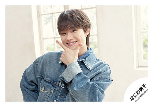 【No.ND25-669】「Naniwa Danshi LIVE TOUR 2025 'BON BON VOYAGE'」Goods off-shot