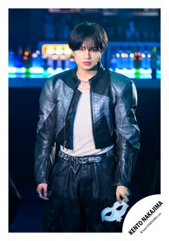 トラックジャケット未使用　K-popアイドル着用 No.NKK26-041】Album「IDOL1ST」MV & jacket photo off-shot – FAMILY
