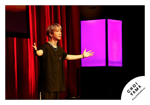 【No.NWS25-084】Keiichiro KOYAMA「CHOI meeting」Stage Photo