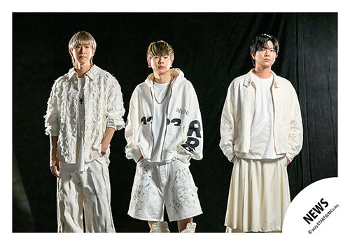 【No.NWS25-144】「NEWS LIVE TOUR 2025 Transformation」Goods off-shot