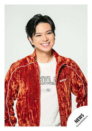 【No.NWS25-156】「NEWS LIVE TOUR 2025 Transformation」Goods off-shot