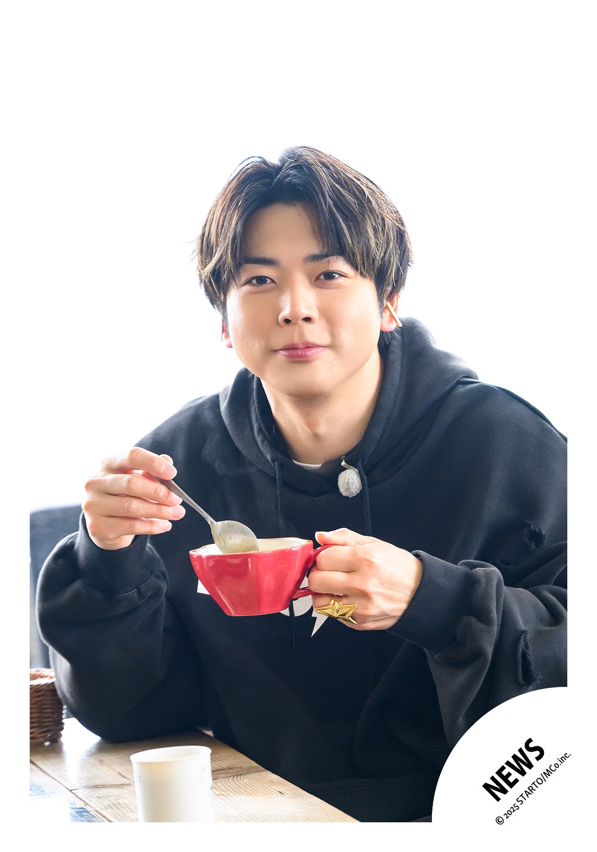 【No.NWS25-230】LIVE DVD & Blu-ray「NEWS LIVE TOUR 2024 JAPANEWS」Special video off-shot