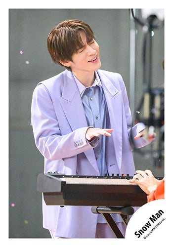 【No.SM25-081】Album「THE BEST 2020 - 2025」MV & jacket photo off-shot