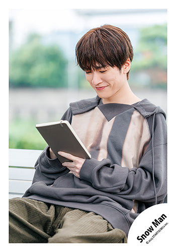 【No.SM25-094】Album「THE BEST 2020 - 2025」MV & jacket photo off-shot