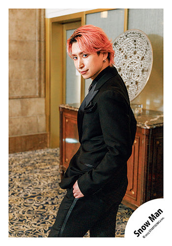 【No.SM25-370】Album「THE BEST 2020 - 2025」MV & jacket photo off-shot