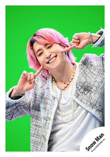 【No.SM25-392】Album「THE BEST 2020 - 2025」MV & jacket photo off-shot