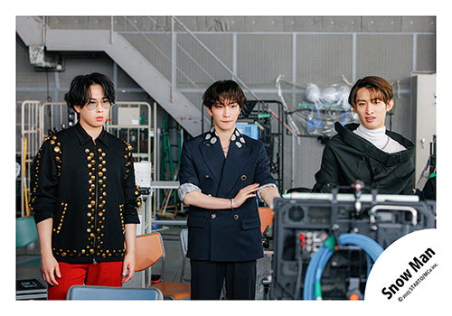 【No.SM25-525】Single「SERIOUS」MV & jacket photo off-shot