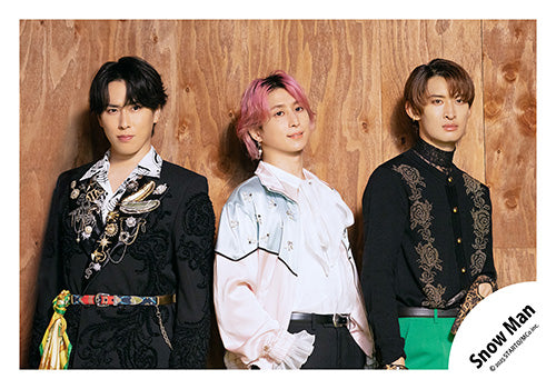 【No.SM25-534】Single「SERIOUS」MV & jacket photo off-shot