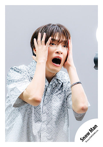 【No.SM25-567】Single「SERIOUS」MV & jacket photo off-shot