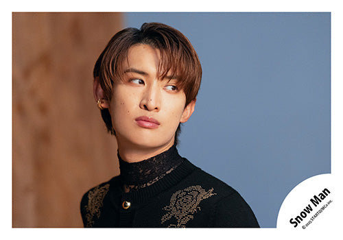 【No.SM25-616】Single「SERIOUS」MV & jacket photo off-shot