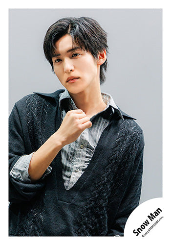 【No.SM25-642】Single「SERIOUS」MV & jacket photo off-shot