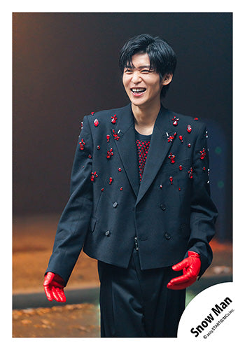 【No.SM25-652】Single「SERIOUS」MV & jacket photo off-shot