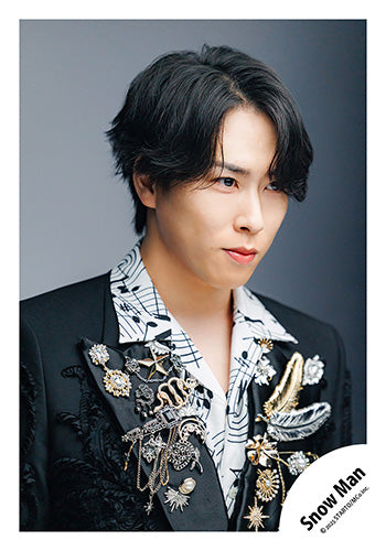 【No.SM25-660】Single「SERIOUS」MV & jacket photo off-shot