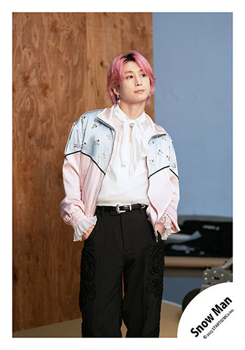 【No.SM25-690】Single「SERIOUS」MV & jacket photo off-shot