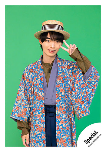【No.SP25-104】「SpeciaL LIVE 2025 4ever SpeciaL」Goods off-shot