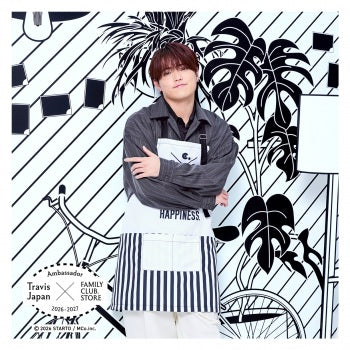 【No.SQ26-046】FAMILY CLUB.STORE Ambassador 2026-2027 Travis Japan Square Photo Monochrome