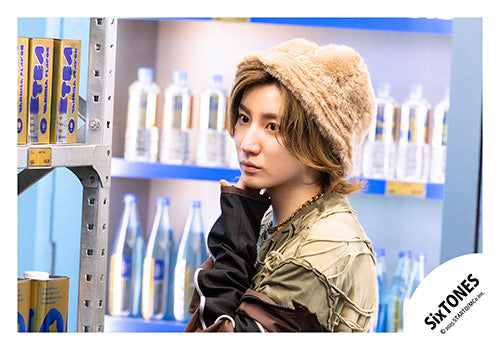 【No.ST25-066】Album「GOLD」MV & jacket photo off-shot