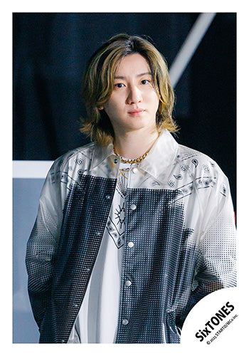 【No.ST25-076】Album「GOLD」MV & jacket photo off-shot