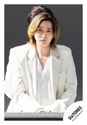 【No.ST25-079】Album「GOLD」MV & jacket photo off-shot