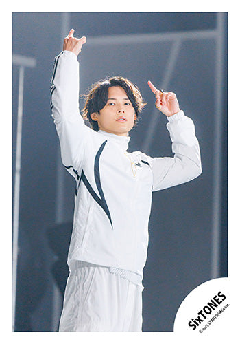 【No.ST25-086】Album「GOLD」MV & jacket photo off-shot