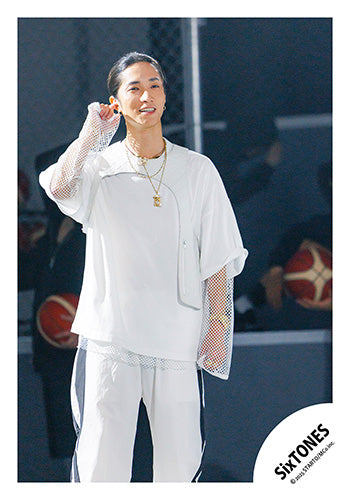 【No.ST25-155】Album「GOLD」MV & jacket photo off-shot