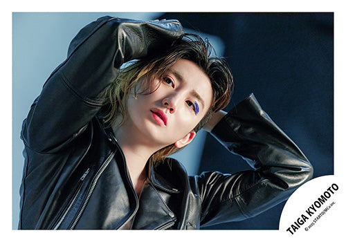 【No.ST25-449】「TAIGA KYOMOTO LIVE TOUR 2025 BLUE OF LIBERTY」Goods off-shot