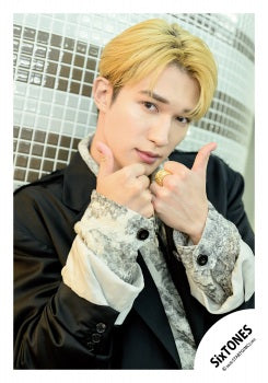 【No.ST26-020】「MILESixTONES」Goods off-shot