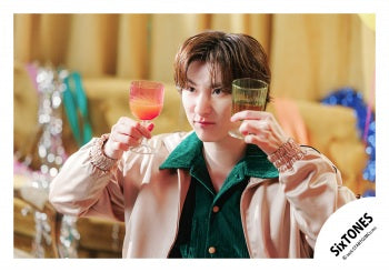 【No.ST26-032】「MILESixTONES」Goods off-shot