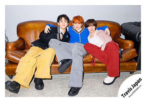 【No.TJ25-017】「Travis Japan Concert Tour 2025 VIIsual」Goods off-shot