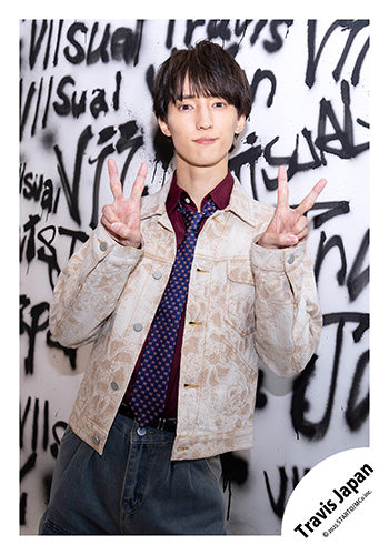 【No.TJ25-062】「Travis Japan Concert Tour 2025 VIIsual」Goods off-shot