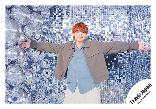 【No.TJ25-082】「Travis Japan Concert Tour 2025 VIIsual」Goods off-shot