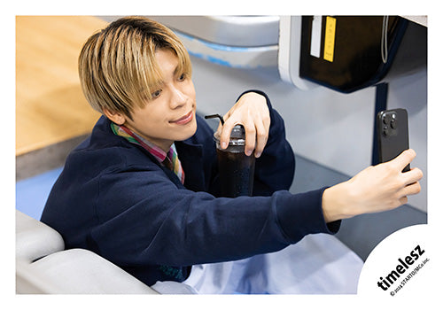 【No.TSZ24-373】Single「because」MV & jacket photo off-shot