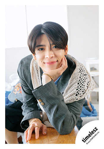 【No.TSZ25-261】Album「FAM」MV & jacket photo off-shot