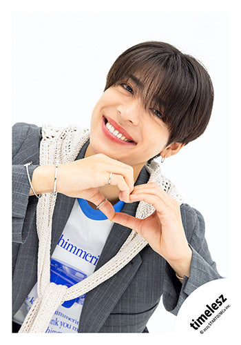 【No.TSZ25-271】Album「FAM」MV & jacket photo off-shot