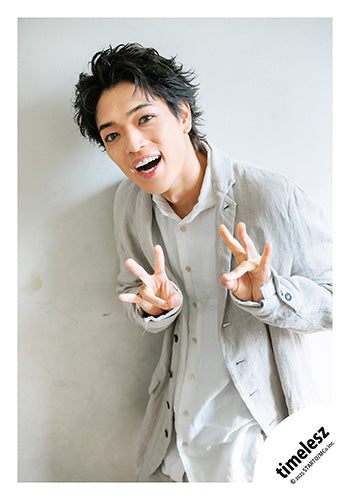 【No.TSZ25-310】Album「FAM」MV & jacket photo off-shot