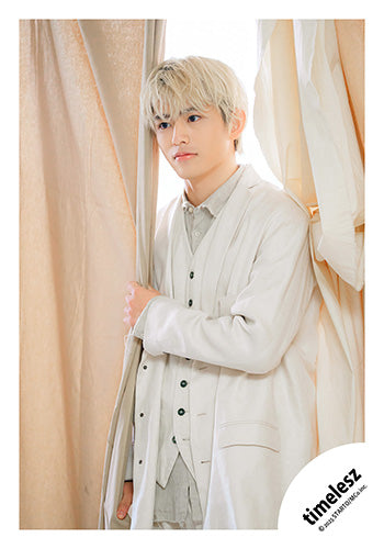 【No.TSZ25-352】Album「FAM」MV & jacket photo off-shot