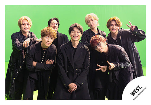 【No.WES25-009】Album「A.H.O. -Audio Hang Out-」MV & jacket photo off-shot